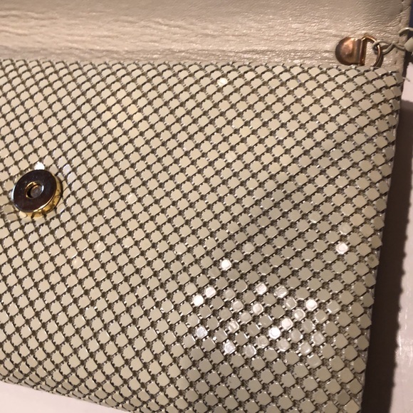 Vintage Satchel Purse with strap - Picture 7 of 13